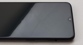 Good
													OnePlus 6T - Unlocked, Gloss Black, 256 GB, 10 GB, A6013, McLaren Edition, photo 4 of 8