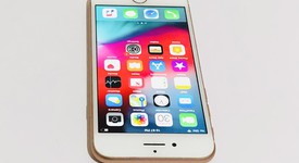 Mint
													Apple iPhone 8 - Sprint, Gold, 64 GB, A1863, photo 6 of 6