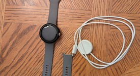 Good
													Google Pixel Watch - Unlocked, Silver, LTE, photo 1 of 6