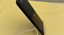 Fair
													Apple iPhone SE 2nd Gen 2020 - Unlocked, Black, 64 GB, A2275, photo 3 of 6