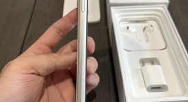 Good
													Apple iPhone 11 - Verizon, White, 128 GB, A2111, photo 3 of 7