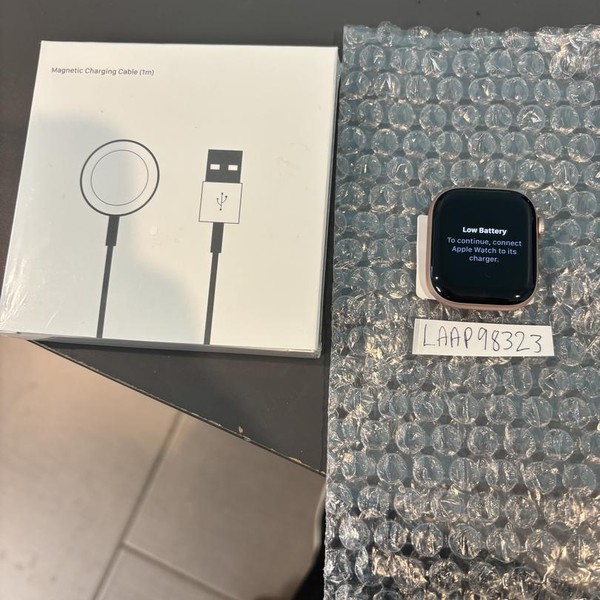 Apple Watch Series 11 42mm - Rose Gold, A3331 - GPS, Aluminum