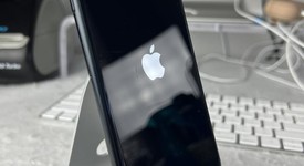 Good
													Apple iPhone SE 3rd Gen 2022 - Unlocked, Midnight, 128 GB, A2595, photo 5 of 9