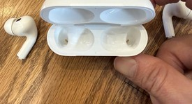 Used
													Apple AirPods Pro 2 - USB-C, photo 4 of 8