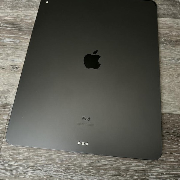 Apple iPad Pro 12.9 inch 3rd Gen 2018 - Wi-Fi, 256 GB, Gray, A1876