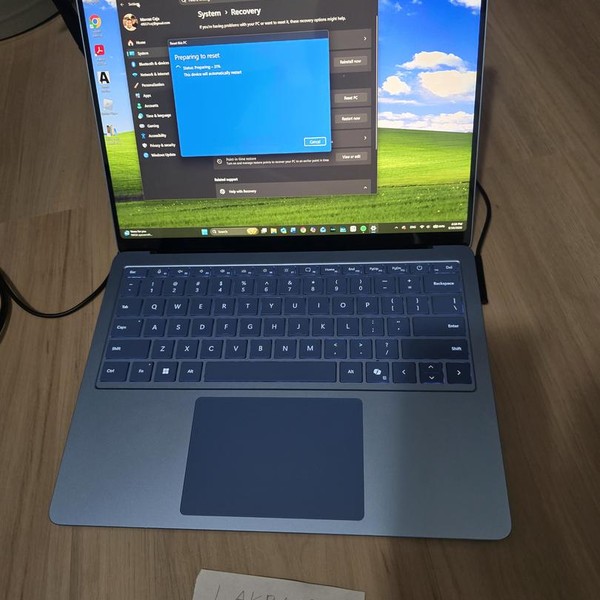 Microsoft Surface Laptop 7 - 512 GB, Sapphire, 16 GB, Snapdragon X Plus, 13.8 inch