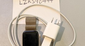 Good
													Apple Watch Series 9 41mm - Unlocked, Starlight, A2982 - Cellular, Aluminum, photo 1 of 7