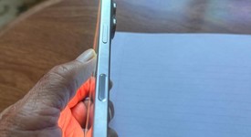 Mint
													Apple iPhone 16 Pro - Unlocked, Natural, 256 GB, A3083, photo 3 of 9