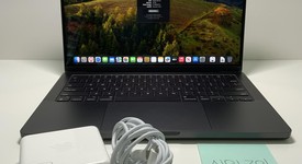 Mint
													MacBook Pro Late 2023 (M3) - 14" - Apple M3 Pro 11-core, Black, 512 GB, 18 GB, 14-core GPU, photo 1 of 6