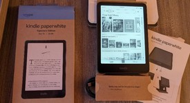 Mint
													Amazon Kindle Paperwhite 12th Gen 2024 - Amazon, Black, photo 2 of 6