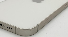 Fair
													Apple iPhone 13 - Unlocked, Starlight, 128 GB, A2482, photo 5 of 9