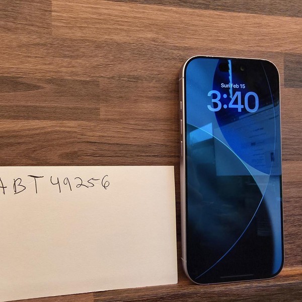 Apple iPhone 17 - Unlocked, 256 GB, Lavender, A3258