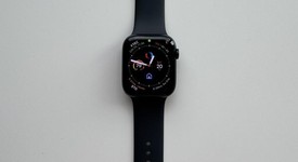 Mint
													Apple Watch Series 8 45mm - Midnight, A2771 - GPS, Aluminum, photo 2 of 10