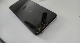 Good
													Apple iPhone 6S - Unlocked, Grey, 64 GB, A1633, photo 3 of 7