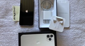 Mint
													Apple iPhone 11 Pro - Unlocked, Silver, 64 GB, A2160, photo 2 of 20
