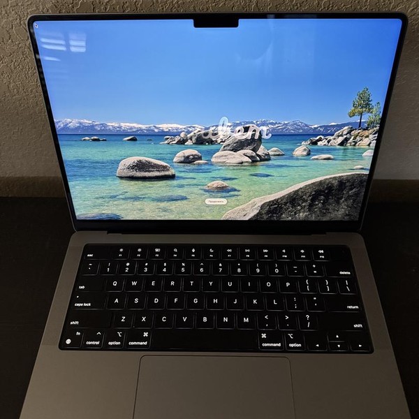 MacBook Pro 2021 - 14 inch - 1 TB, Gray, 16 GB, Apple M1 Pro 10-core