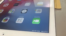 Good
													Apple iPad Air - Wi-Fi, Silver, 64 GB, photo 4 of 6