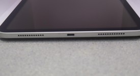 Mint
													Apple iPad 10th Gen - Wi-Fi, Silver, 64 GB, A2696, photo 2 of 8