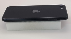 Mint
													Apple iPhone SE 3rd Gen 2022 - AT&T, Midnight, 64 GB, A2595, photo 3 of 7