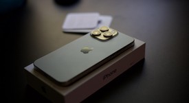 Good
													Apple iPhone 15 Pro Max - T-Mobile, Natural, 256 GB, A2849, photo 5 of 10