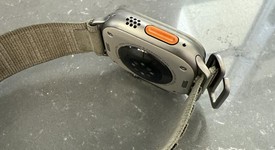 Good
													Apple Watch Ultra 2 49mm - Unlocked, Natural, A2986, photo 3 of 4