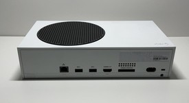 Good
													Xbox Series S (2020) - White, 512 GB, photo 3 of 5