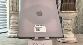Good
													Apple iPad Air 3rd Gen - Unlocked, Silver, 64 GB, photo 4 of 4