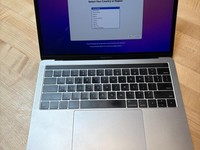 MacBook Pro 2016 (With Touch Bar) - 13"