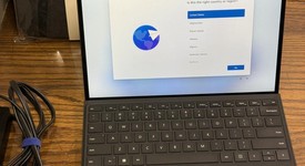 Good
													Microsoft Surface Pro 8 - I5, Graphite, 256 GB, 8 GB, photo 1 of 7