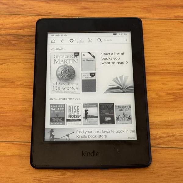 Amazon Kindle Paperwhite 7th Gen - Amazon, 4 GB