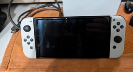 Good
													Nintendo Switch - OLED - White, 64 GB, photo 3 of 4