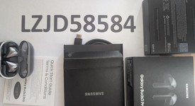 Used
													Samsung Galaxy Buds3 Pro - Silver, photo 1 of 2
