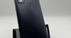 Mint
													Moto G Pure - AT&T, Navy Blue, 32 GB, 3 GB, photo 2 of 8