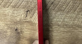 Fair
													Apple iPhone 13 - AT&T, Red, 128 GB, A2482, photo 2 of 6