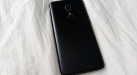 Good
													OnePlus 6 - Unlocked, Black, 128 GB, 8 GB, photo 3 of 9