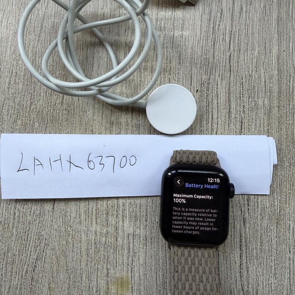 Apple Watch SE (2nd Gen) 40mm - Midnight, A2722 - GPS, Aluminum