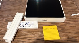 Mint
													Apple iPad Pro 13" (M4) 2024 - Wi-Fi, Black, 256 GB, 8 GB, A2925, Standard Glass, photo 2 of 20