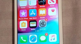 Mint
													Apple iPhone SE 1st Gen 2016 - Verizon Prepaid, Silver, 32 GB, A1662, photo 1 of 7