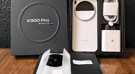 Good
													Vivo X300 Pro - Unlocked Non-US, Cloud White, 512 GB, 16 GB, photo 2 of 10