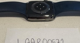 Good
													Apple Watch Series 7 45mm - Unlocked, Graphite, A2477 - Cellular, Stainless, photo 5 of 6