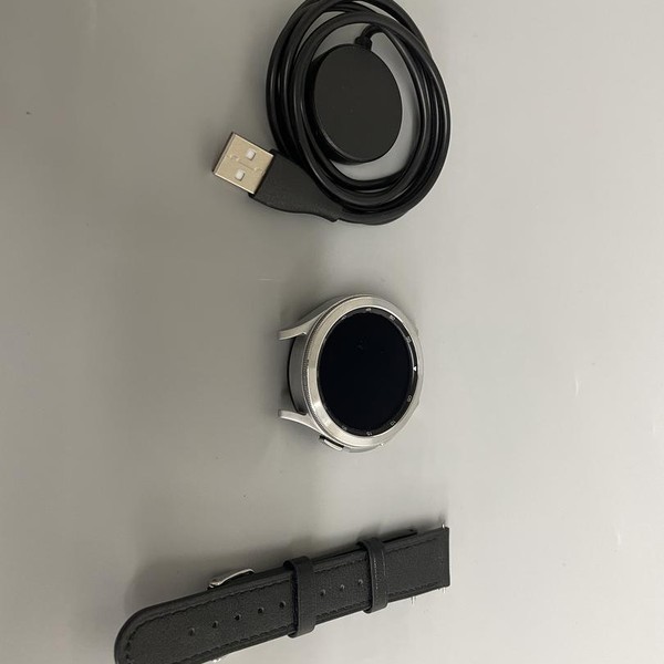 Samsung Galaxy Watch4 Classic - AT&T, Silver, 46mm