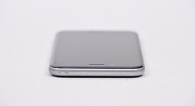 Good
													Apple iPhone 6 - AT&T, Gray, 64 GB, A1549, photo 5 of 7