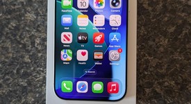 Mint
													Apple iPhone 17 - Verizon, White, 256 GB, A3258, photo 1 of 9