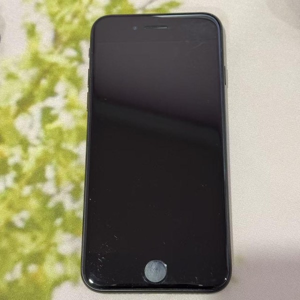 Apple iPhone SE 2nd Gen 2020 - Unlocked, 64 GB, Black, A2275