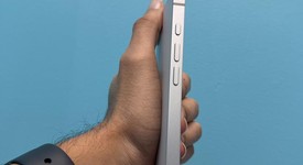 Good
													Apple iPhone 16e - AT&T, White, 128 GB, A3212, photo 4 of 6