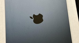 Fair
													MacBook Air 2022 - 13" - Apple M2, Midnight, 512 GB, 8 GB, photo 4 of 11