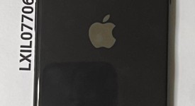 Fair
													Apple iPhone SE 2nd Gen 2020 - AT&T, Black, 64 GB, A2275, photo 6 of 6