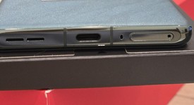 Mint
													OnePlus 12 - Unlocked, Green, 512 GB, 16 GB, CPH2583, photo 5 of 13
