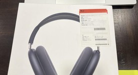 Used
													Apple AirPods Max USB-C - Midnight, photo 1 of 6
