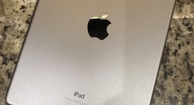 Fair
													Apple iPad Air 2 - AT&T, Silver, 16 GB, photo 2 of 5